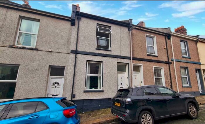 3 Bedroom House To Rent In Jackson Place, Plymouth, PL2