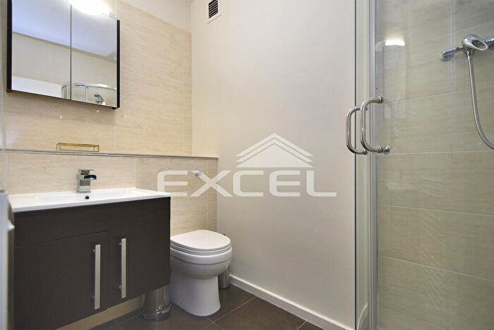 4 Bedroom End Of Terrace House To Rent In Riffel Road, Willesden Green, London, NW2