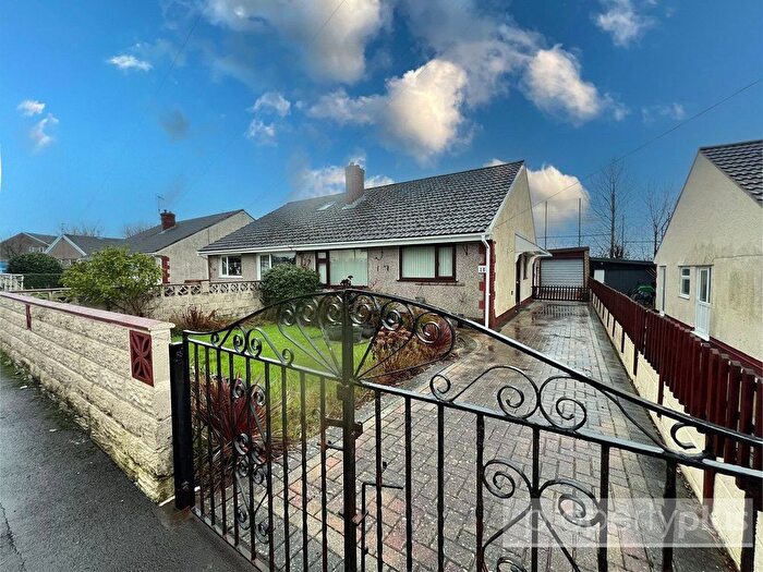 2 Bedroom Bungalow For Sale In Heol Y Coed, Beddau, Pontypridd, Rhondda Cynon Taff, CF38