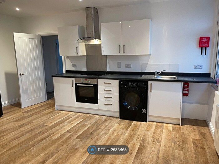 1 Bedroom Flat To Rent In Burlington Road, New Malden, KT3