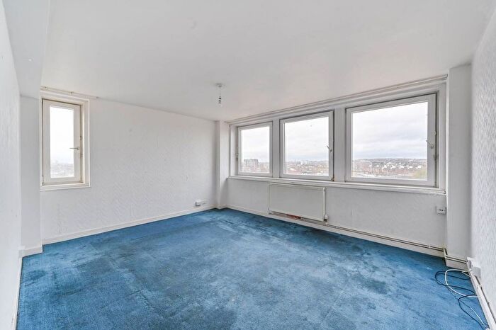 2 Bedroom Flat For Sale In Hall Place, Little Venice, London, W2