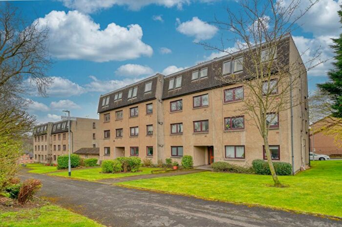 3 Bedroom Flat For Sale In Grandtully Drive, Flat /, Kelvindale, Glasgow, G12