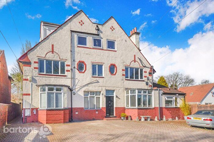 2 Bedroom Flat For Sale In Kings Way, Moorgate, S60
