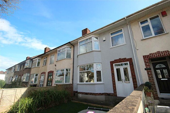 6 Bedroom House To Rent In Staple Hill Road, Bristol, BS16