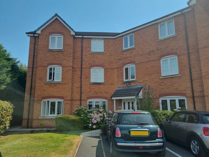 2 Bedroom Flat To Rent In Mere View, Helsby, Frodsham, WA6