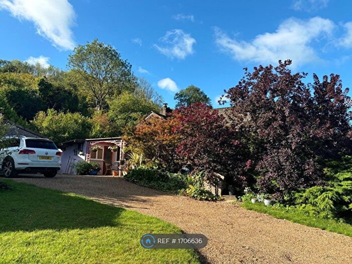 3 Bedroom Bungalow To Rent In Dean Lane, Meopham, DA13
