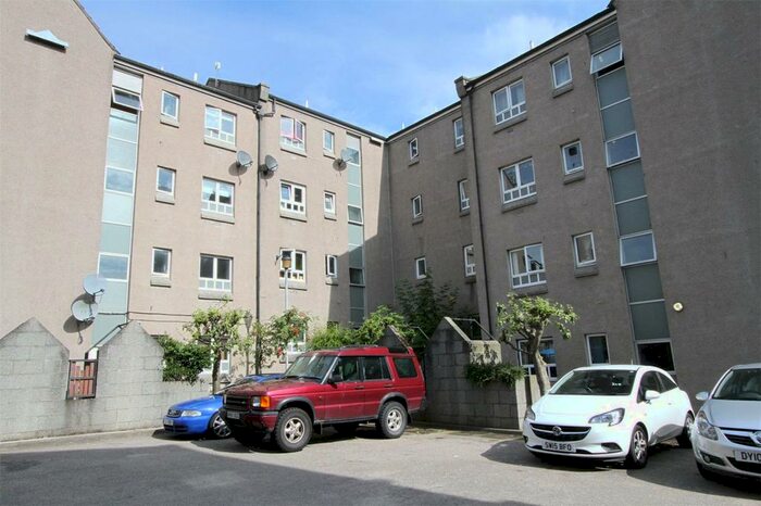 1 Bedroom Flat To Rent In Ashvale Court, City Centre, Aberdeen, AB10