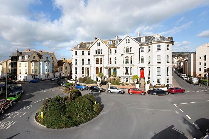 2 Bedroom Flat For Sale In South View, Teignmouth, TQ14