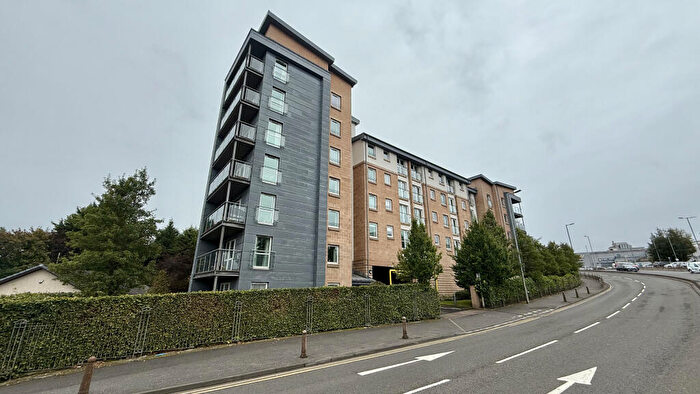 2 Bedroom Flat For Sale In Flat, Lauder Court, Staneacre Park, Hamilton, South Lanarkshire, ML3