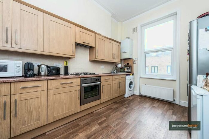 4 Bedroom Maisonette To Rent In Uxbridge Road, Shepherds Bush, W12