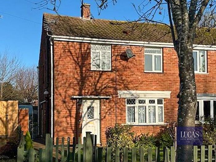 2 Bedroom Semi Detached House For Sale In Suffolk Place, Kettering, NN15