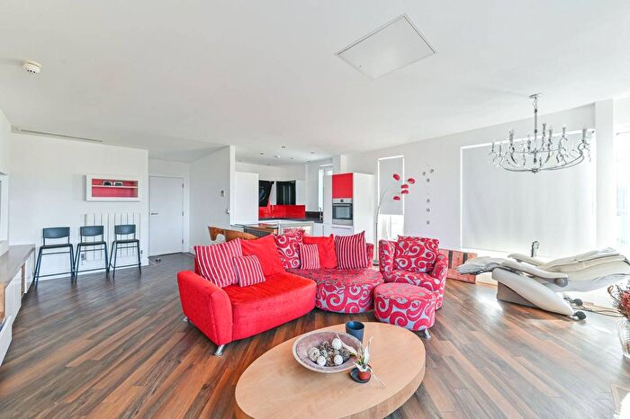 3 Bedroom Flat To Rent In Building, Woolwich Riverside, London, SE18