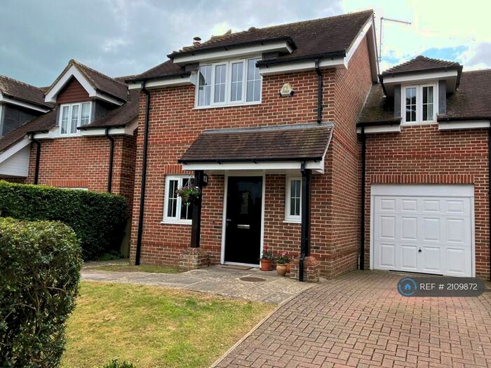 3 Bedroom Semi-Detached House To Rent In Crown Wood, Medstead, Alton, Hants, GU34