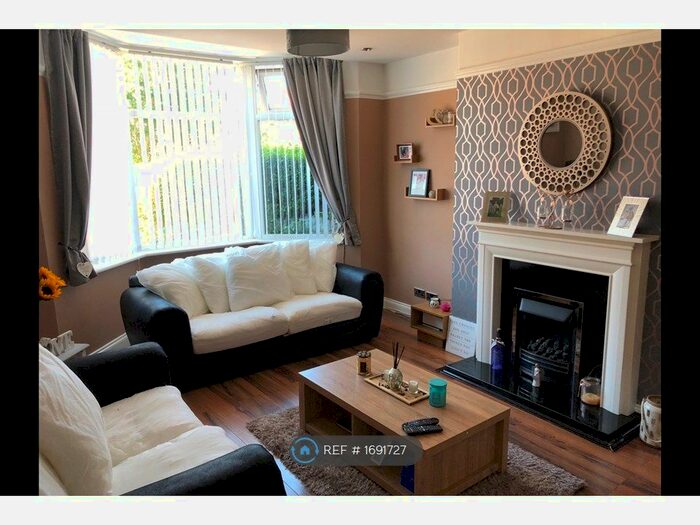 1 Bedroom Flat To Rent In St. Johns Road, Heysham, Morecambe, LA3