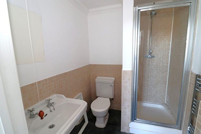 2 Bedroom Flat For Sale In Dane Road, St Leonards On Sea, TN38