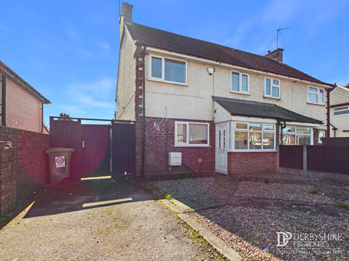 3 Bedroom Semi-Detached House To Rent In Stretton Road, Alfreton, Derbyshire, DE55