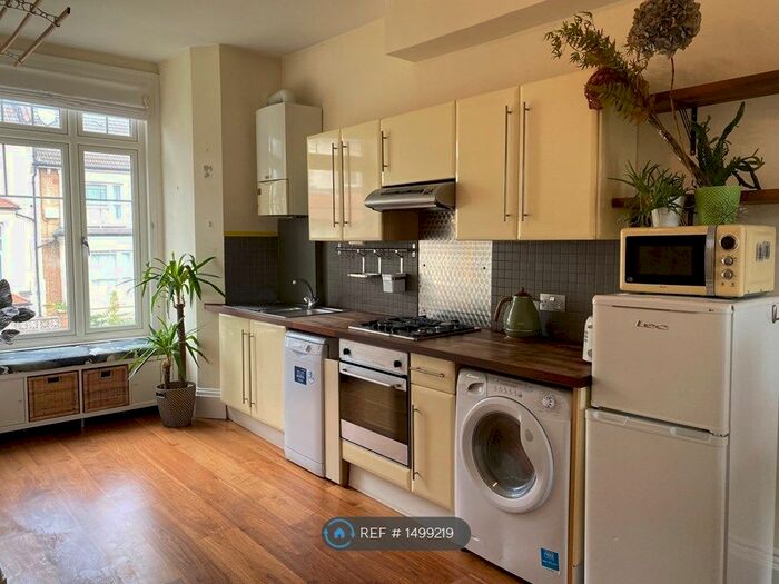 1 Bedroom Flat To Rent In Harringay, London, N4