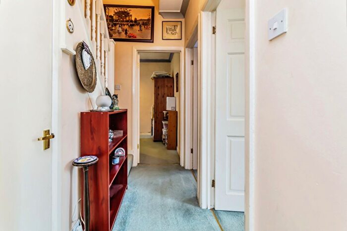 4 Bedroom Detached House For Sale In Matlock Road, Caterham, Surrey, CR3