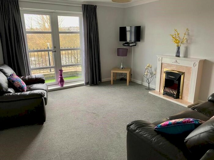 2 Bedroom Flat To Rent In Riverside Drive, City Centre, Aberdeen, AB10