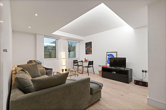 1 Bedroom Flat To Rent In Finchley Road, Ostro House, NW2