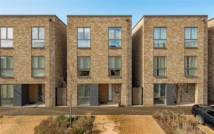 4 Bedroom Detached House For Sale In Knightly Avenue, Cambridge, Cambridgeshire, CB2