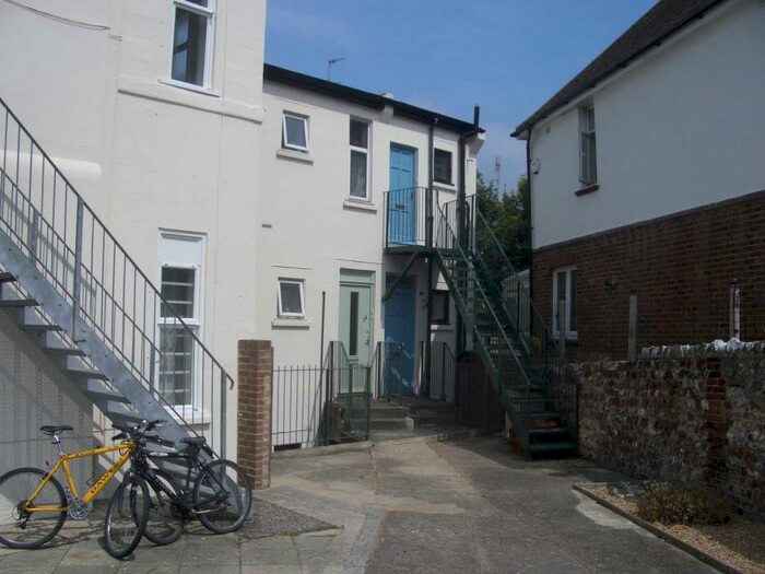 2 Bedroom Apartment To Rent In Wellington Road, Brighton, East Sussex, BN2