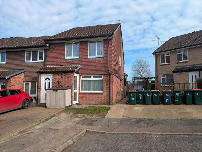 1 Bedroom Flat To Rent In Ifield, RH11