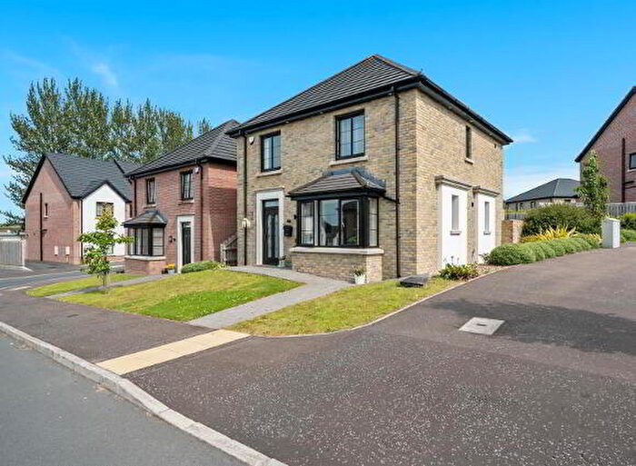 3 Bedroom Detached House For Sale In Glen Manor Avenue, Newtownabbey, BT36