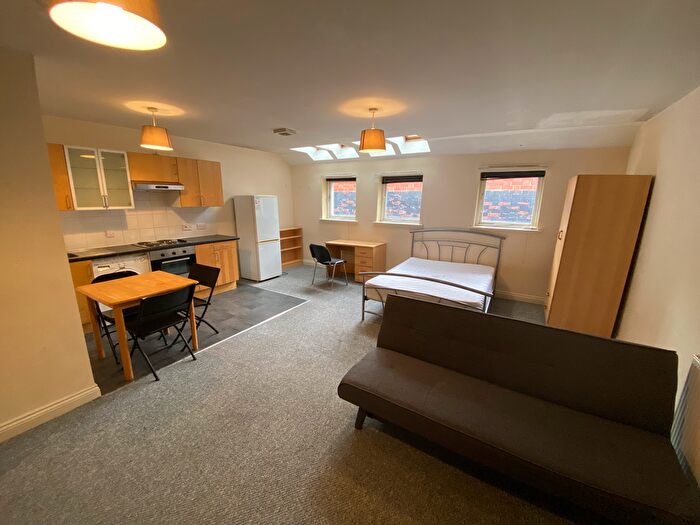 1 Bedroom Studio To Rent In Woodhouse Street, Hyde Park, Leeds, LS6