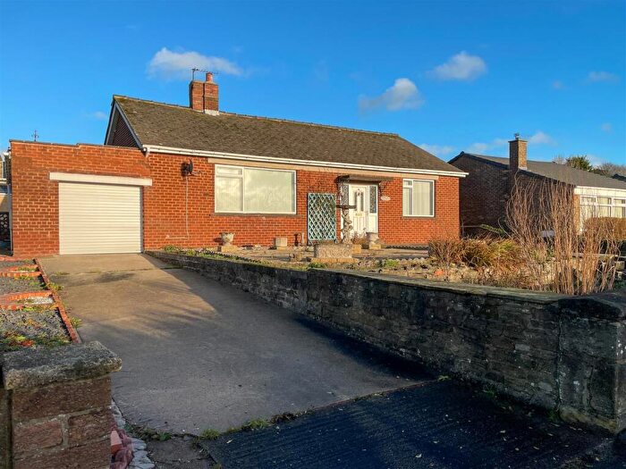 2 Bedroom Detached Bungalow For Sale In Valley Close, Tow Law, DL13