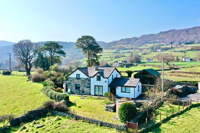 3 Bedroom Detached House For Sale In Llanbedr-Y-Cennin, Conwy, LL32
