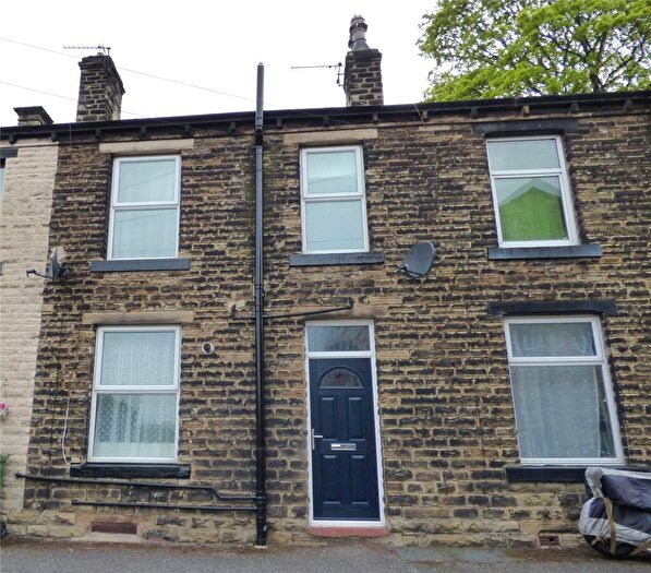 1 Bedroom Terraced House To Rent In Whitcliffe Square, Cleckheaton, BD19