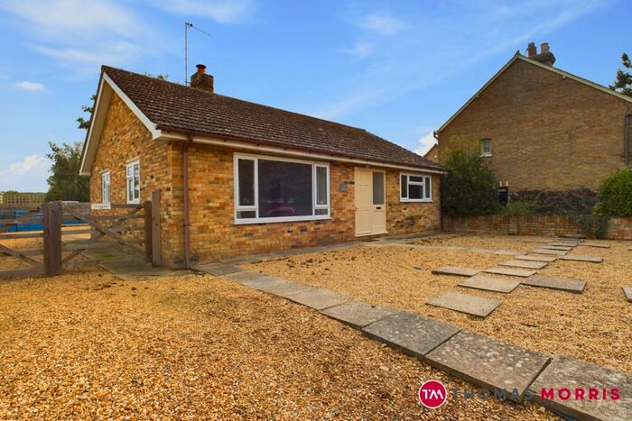 2 Bedroom Bungalow To Rent In High Street, Upwood, Ramsey, Huntingdon, Cambridgeshire, PE26