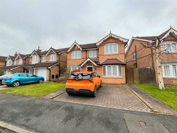 4 Bedroom Detached House To Rent In Sandhurst Drive, Wilmslow, SK9