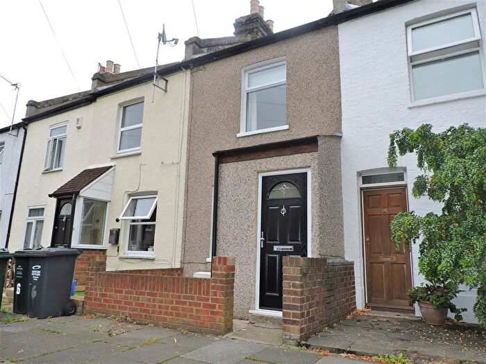 3 Bedroom Terraced House To Rent In Marriott Road, Dartford, DA1