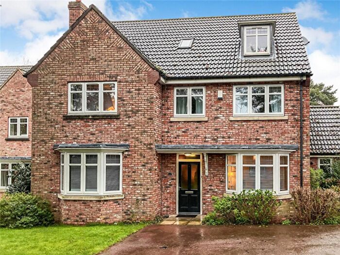 6 Bedroom Detached House To Rent In Tower Mews, Stockbridge Road, East Riding Of Yorkshire, HU15