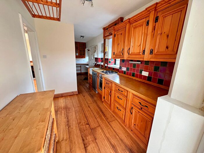 2 Bedroom End Of Terrace House To Rent In Pen-Y-Fai, Bridgend, CF31