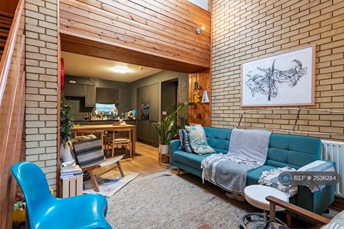 2 Bedroom Semi-Detached House To Rent In Beckenham Place Park, Beckenham, BR3