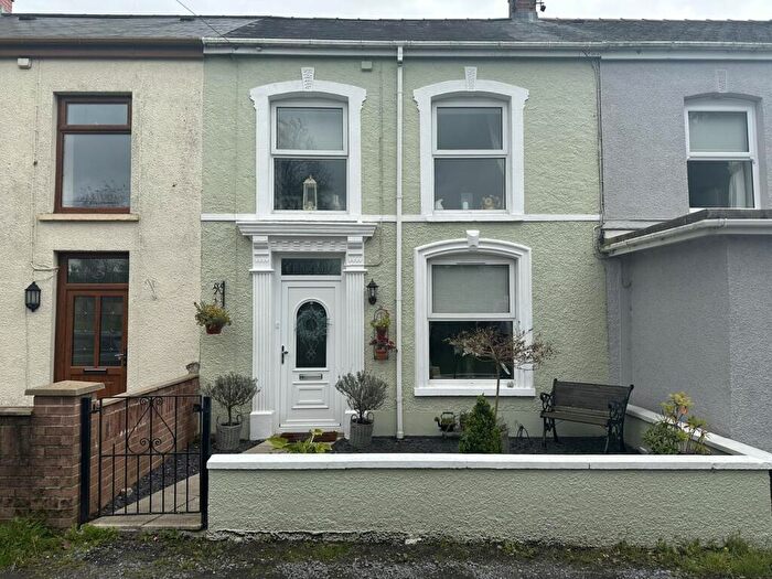 2 Bedroom Terraced House For Sale In Heol Rhyd Ddu Fach, Cwmllynfell, Carmarthenshire., SA9