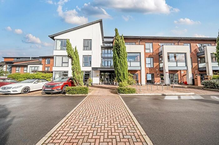 2 Bedroom Flat For Sale In East Oxford, Oxford, OX4