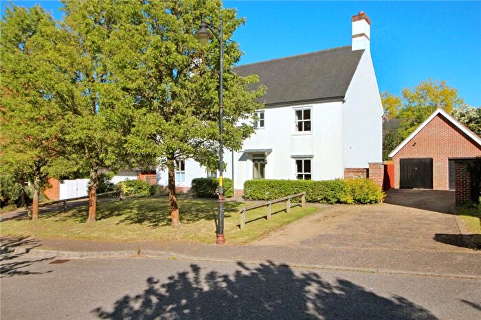 3 Bedroom Semi-Detached House For Sale In Devon Way, Trowse, Norwich, Norfolk, NR14