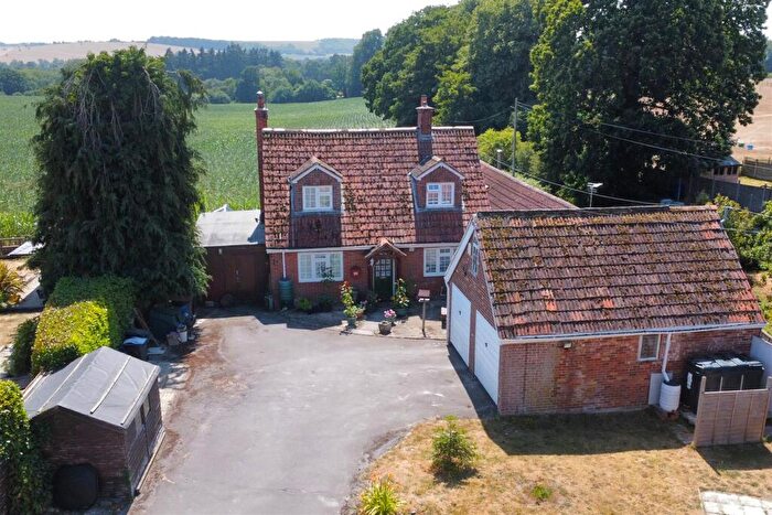 5 Bedroom Detached House For Sale In Spin Hill, Market Lavington, SN10