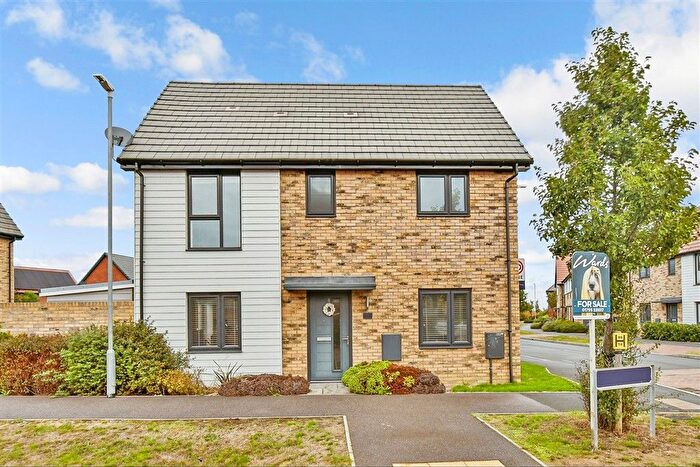 3 Bedroom Detached House For Sale In Bethell Road, Faversham, Kent, ME13