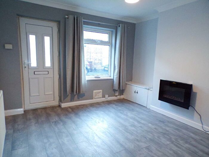 2 Bedroom Terraced House To Rent In Knight Place, Lincoln, LN5