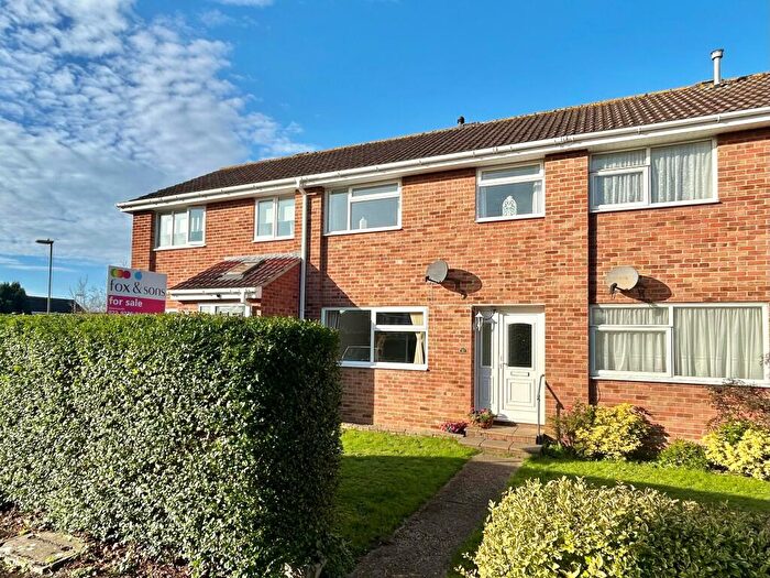 2 Bedroom House To Rent In Hornbeam Road, Havant, PO9