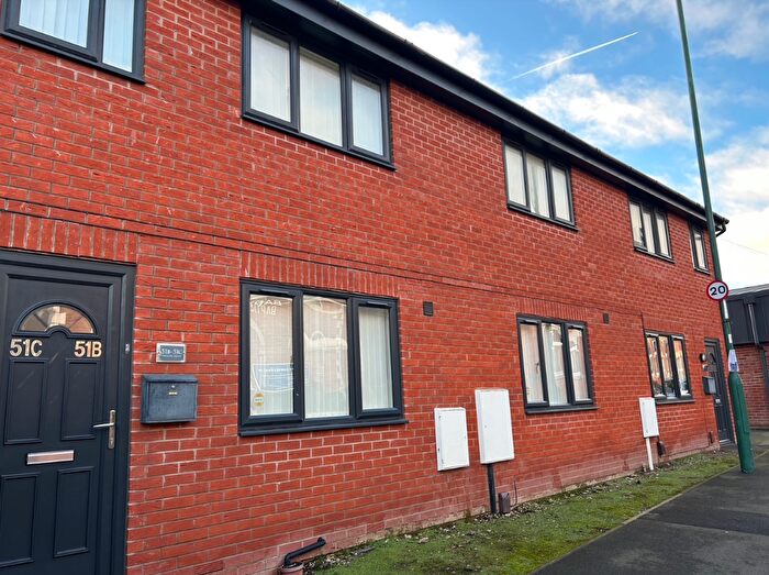 2 Bedroom Apartment To Rent In Basford Road, Nottingham, Nottinghamshire, NG6