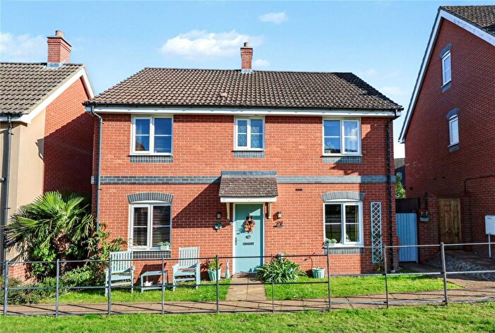 4 Bedroom Detached House For Sale In Poethlyn Drive, Costessey, Norwich, Norfolk, NR8
