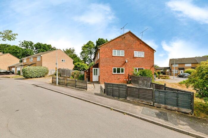 1 Bedroom House For Sale In Christie Road, Stevenage, Hertfordshire, SG2