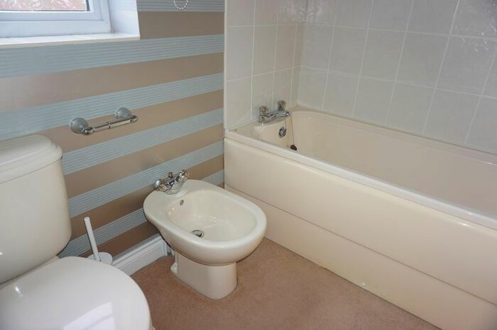 5 Bedroom Detached House To Rent In Netherwitton Way, Great Park, Gosforth NE3
