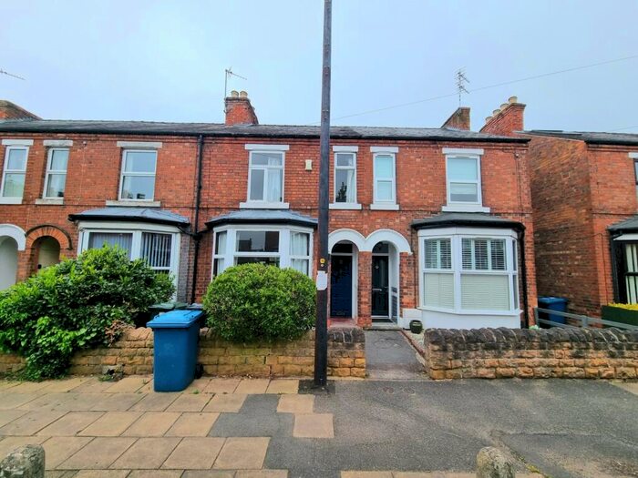 2 Bedroom Terraced House To Rent In Byron Road, West Bridgford, Nottingham, NG2